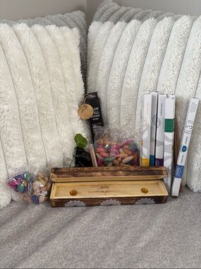 Wooden Carved Incense Holder Box with Decorative Inlay with incense bundle